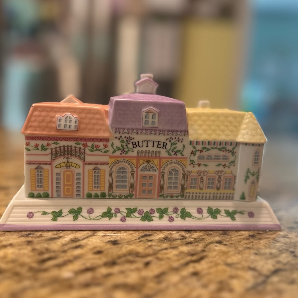 Lenox Village Collection Butter Dish 1994